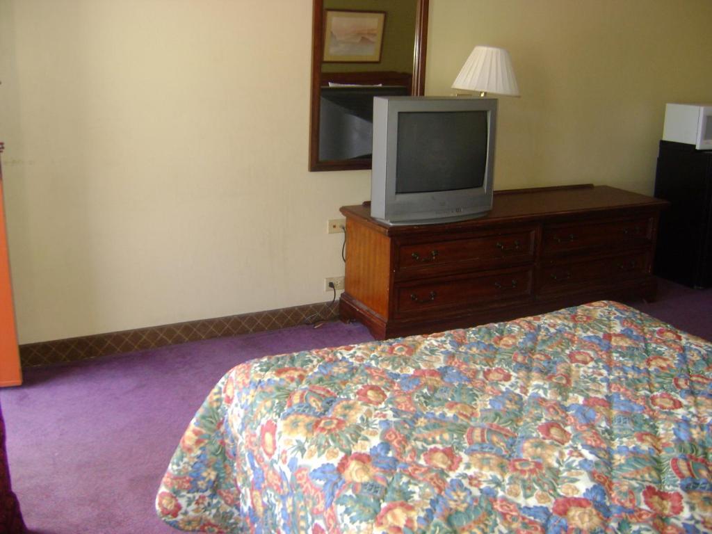 Knights Inn Gastonia Pokoj fotografie